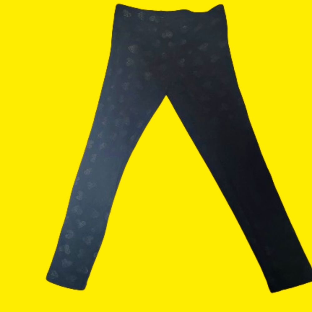 Black heart leggings